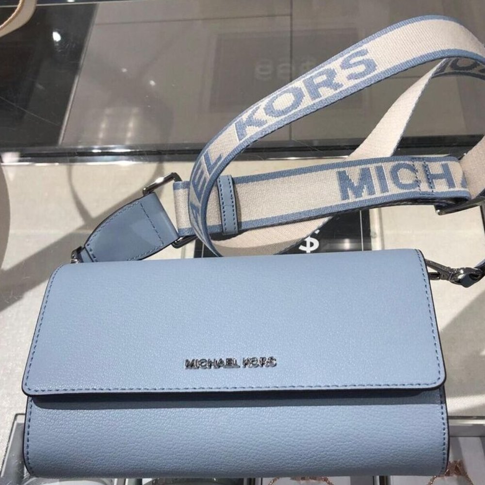 Michael Kors Serene Blue: Zip Around Crossbody Elegance